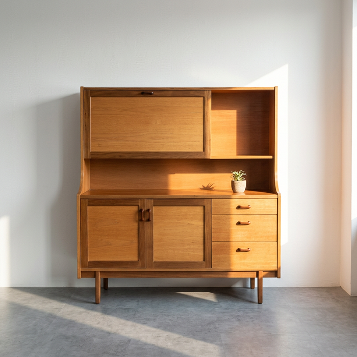 イギリス ヴィンテージ チーク材 ライティングビューロー付き キャビネット サイドボード